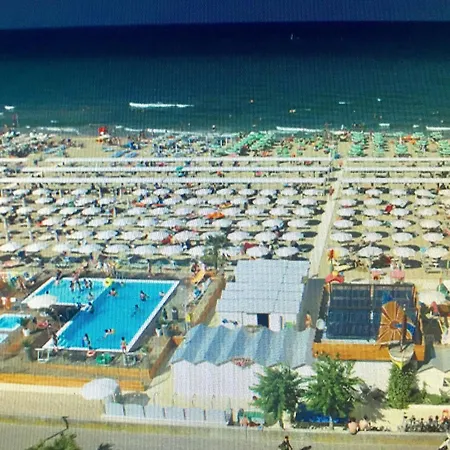 Hotel Fantasy 3*