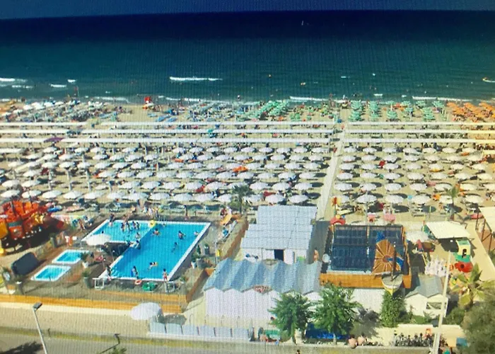 Hotel Fantasy 3*