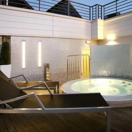 Fantasy Hotel 3*