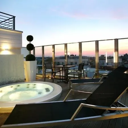 Fantasy Hotel 3*