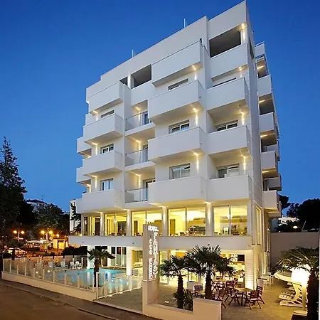 Hotel Fantasy 3*