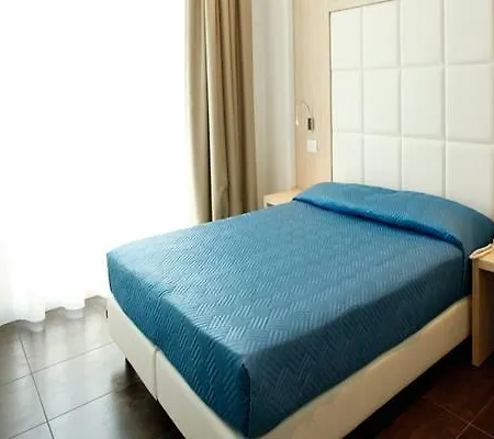 Fantasy Hotel 3*